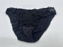 Black women's underwear 