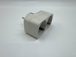 2 Way Plug  