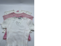 Set of 3 baby's t-shirts