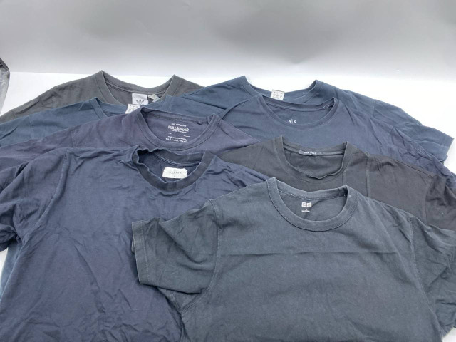 Set of 8 Black short-sleeved round neck T-shirt Set of 8 Black short-sleeved round neck T-shirt