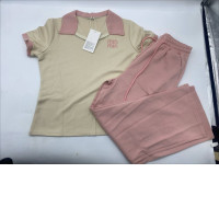 Set of 2 Cream-colored short-sleeved collared T-shirt and pink pants 