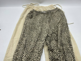 Set of 2  Women's long pants 