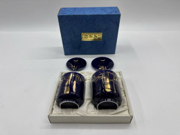 Set of 2 Glas, Japans theeglas met blauw deksel en goudpatroon