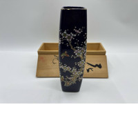Black glass vase with cherry blossom pattern in a wooden box 