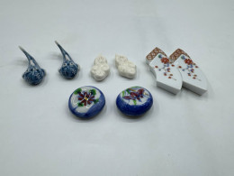 Set of 8 Glass chopstick rest