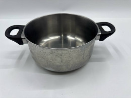 Cooking pot 