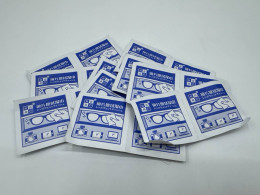 Set of Wet wipes for cleaning glasses