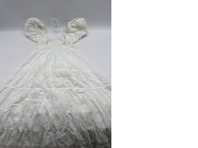 Women's white long dress Women's white long dress