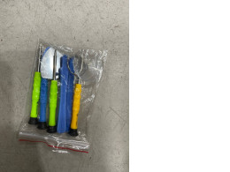 Set of tools to chencge phone display