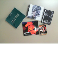 Set of 3 CDs, Korea music + 2 photos Set of 3 CDs, Korea music + 2 photos