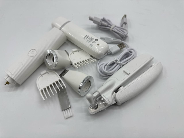 Set of Cordless dog clippers and dog nail clippers Set of Cordless dog clippers and dog nail clippers