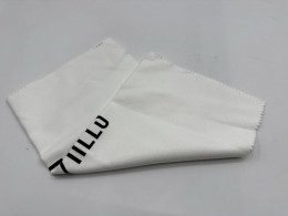 White napkins