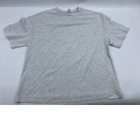 Gray round neck t-shirt 