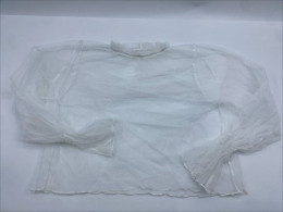 Women's long-sleeved white mesh shirt Women's long-sleeved white mesh shirt