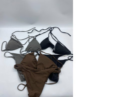 Set of 3 Bikini women 