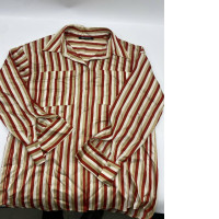 Collared shirt with buttons, long sleeves Collared shirt with buttons, long sleeves