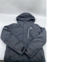 Black hooded windproof and cold-proof hoodie Black hooded windproof and cold-proof hoodie