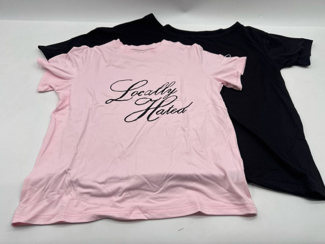 Set of 2 Women's short-sleeved round neck T-shirt Set of 2 Women's short-sleeved round neck T-shirt