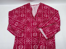 Women's red bathrobe 