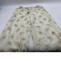Women's pink floral pattern pants 