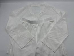Set of 2 Women's white V-neck shirt and white trousers