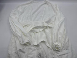 Set of 2 Women's white coat and white trousers 