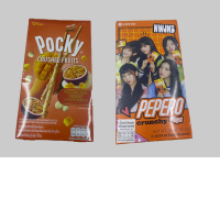 Set of 2 sweet biscuit stick snacks