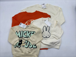 Set of 4 Children's long-sleeved sweater 