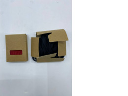 Set of 2 Black and red shoelaces 