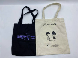 Set of 2 White and black cloth bags Set of 2 White and black cloth bags