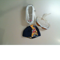 Swimming set with goggles and cap in a case