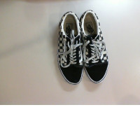 Black men's sneakers