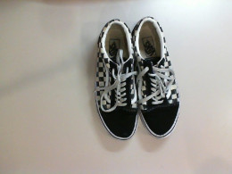 Black men's sneakers