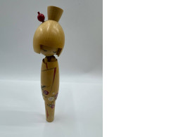 Kokeshi Dolls Vintage Japanese Traditional Wooden Folk Art Carving Hand Painted Kokeshi Dolls Vintage Japanese Traditional Wooden Folk Art Carving Hand Painted