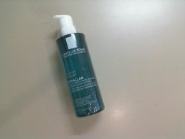 La Roche-Posay Gel purifian micro-peeling La Roche-Posay Gel purifian micro-peeling