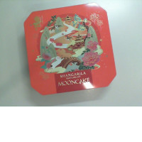 Shangrila Mooncake Gift Box in an iron box