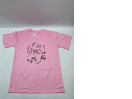 Pink round neck t-shirt
