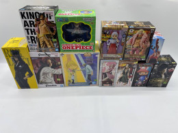 Set of Japanese figures Set of Japanese figures