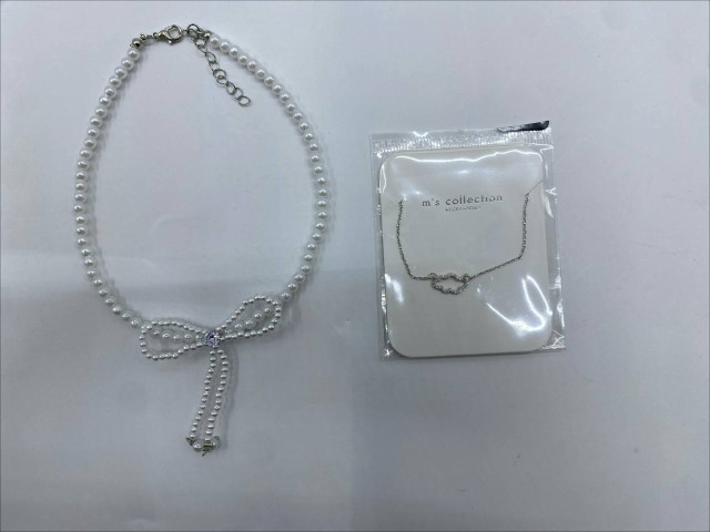 Set of 2 Women's necklace Set of 2 Women's necklace