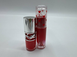 Set of 2 Red lipstick stick Set of 2 Red lipstick stick