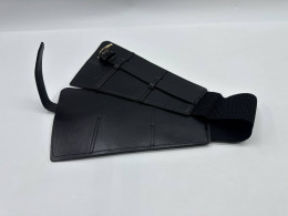 Women's black waist belt 