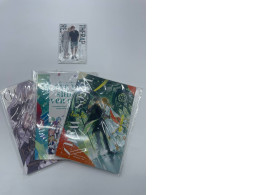 Gift set of 3 artbooks and 1 acrylic stand