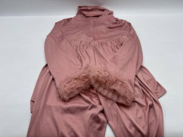 Set of 2 Women's pajamas, peach pink shirt and pants Set of 2 Women's pajamas, peach pink shirt and pants