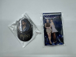 Set of 2 GMMTV  Acrylic tabletop 