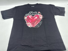 Blooming Heart T-shirt -Black