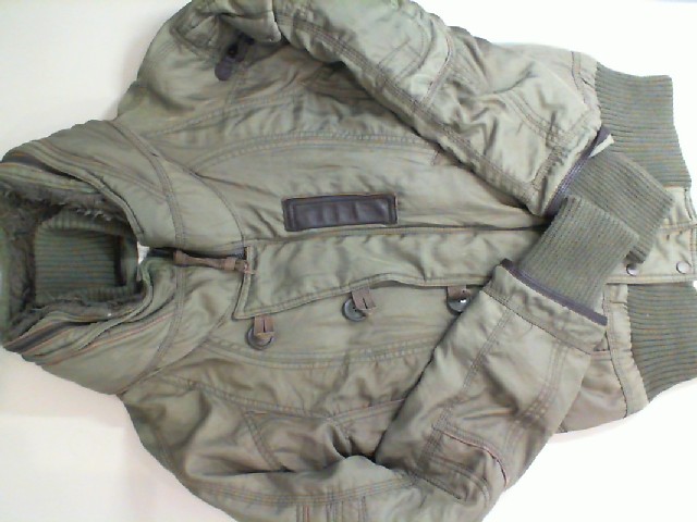 Green, warm jacket with pockets Green, warm jacket with pockets