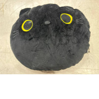 Black cat pillow 