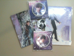 Set: 1 book + 1 clothing badge + acrylic figurine + 2 large badges