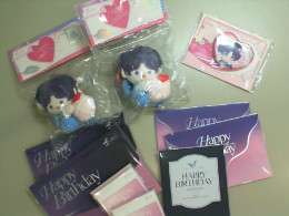 Happy Birthday set: 2 clothing badges, 6 envelopes with cards, and 1 large heart badge. Happy Birthday set: 2 clothing badges, 6 envelopes with cards, and 1 large heart badge.