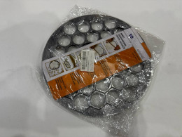 Stainless steel honeycomb pattern cookie mold 